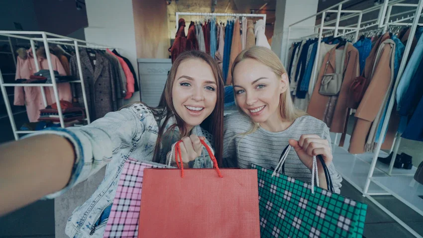 Two people shopping on small business saturday