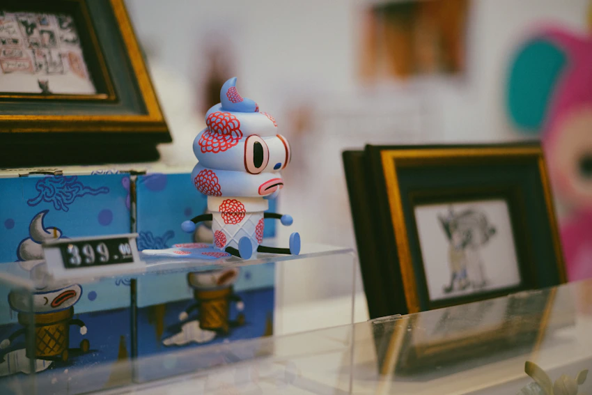 Produkteinführungs-E-Mail von Kidrobot zur Werbung für die Nathan-Jurevicious-Miniserien-Signierstunde