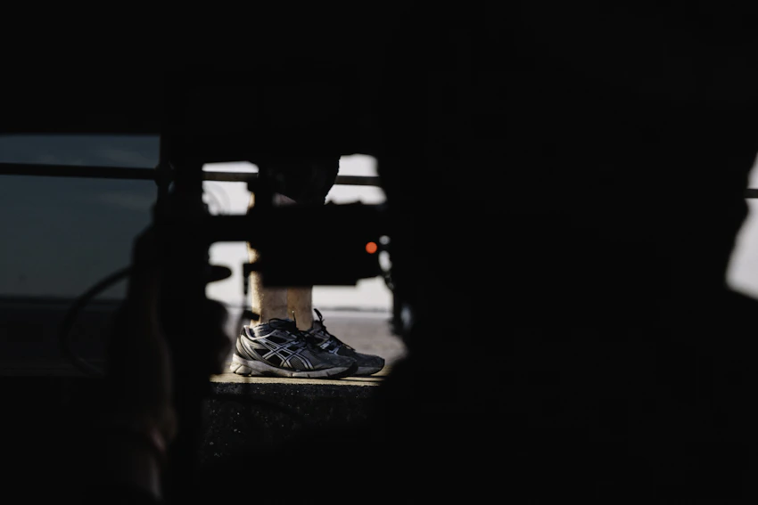 Vans Teaser-Ankündigungs-E-Mail für die David-Bowie-Kampagne zeigt die bewährten Verfahren für Teaser-E-Mails