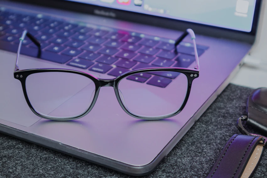 Screenshot of Warby Parker website