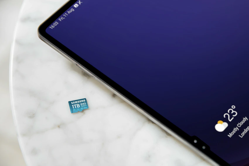 Screenshot of a fitbit confirmation email